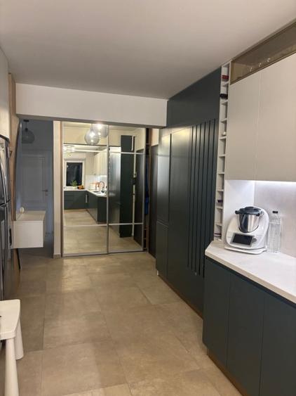 DIRECT DE LA PROPRIETAR- Apartam 4 cam|101 mp+terasă 100 mp Bună ziua, Bonjour