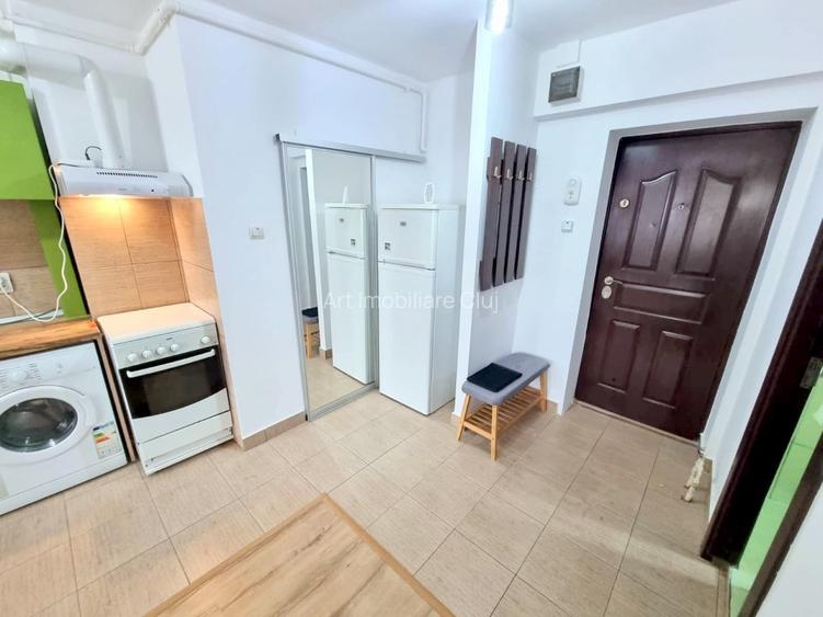 Dormitor + mini living, modern, in Manastur, strada Bucegi, langa McDonalds - 8
