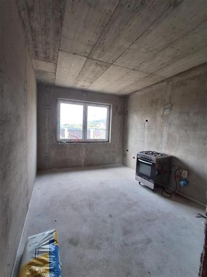CASA P+ 1E si TEREN 400 MP DE VANZARE IN ANDRASESTI