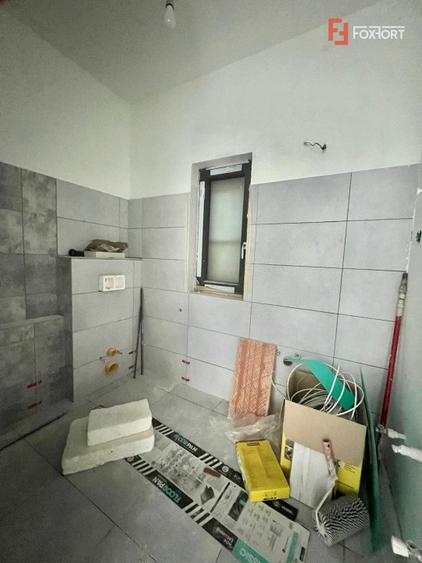 Duplex de vanzare cu 3 camere si 3 bai, Mosnita Noua