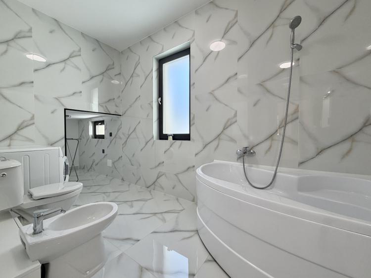 Apartament in vila, 3 camere, 80 mp, 2 locuri parcare, Zorilor