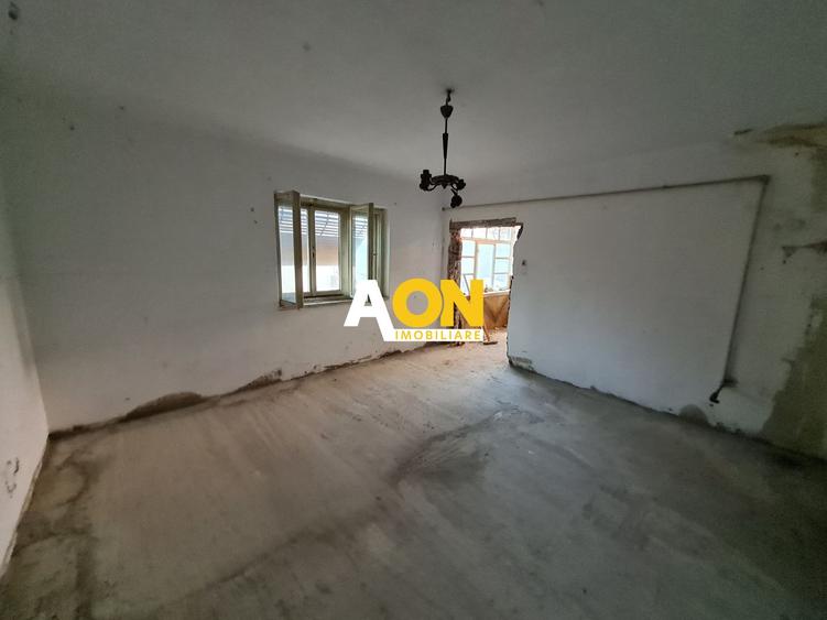 Casa 2 Camere + 1 Anexa, 132 mp, Teren 2619 mp, Zona Paclisa