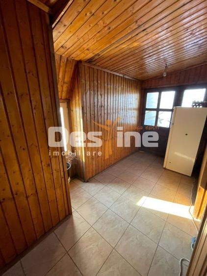 🏡 Casă la curte P+M – Sector 5 cu beci si garaj