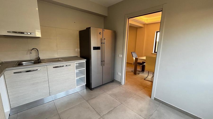 VANZARE VILA TIP DUPLEX - MOBILATA SI UTILATA - ZONA MIHAI BRAVU