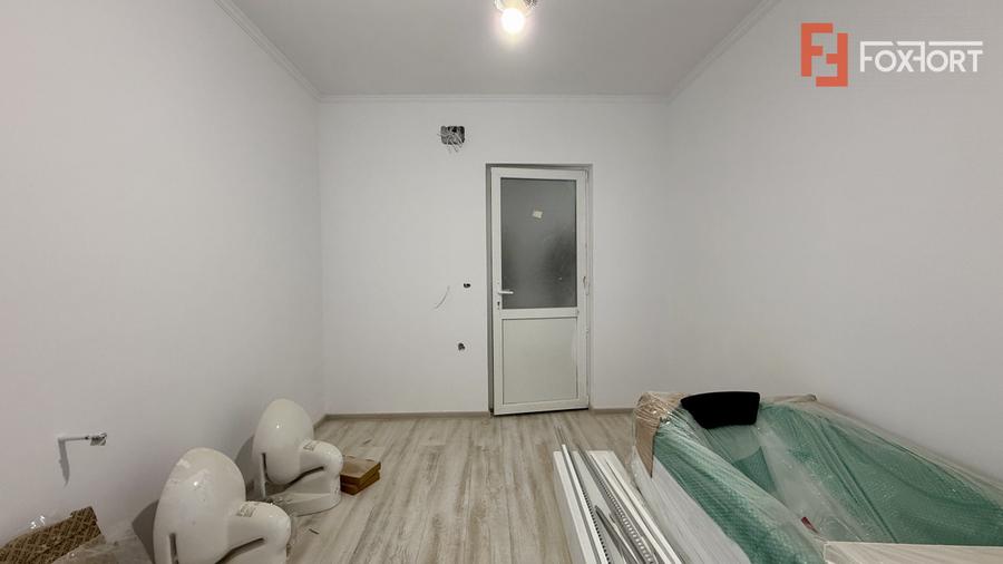 Duplex cu 4 camere, Parter + Mansarda, zona Sanandrei