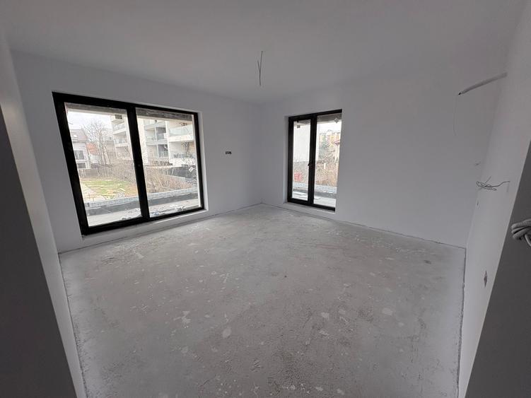 APARTAMENT 4 CAMERE | 128MP UTILI | 49MP TERASA | FINISAJE INCLUSE | ETAJ 2