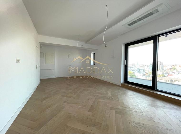 Apartament 3 Camere**Terasa 41 MP **SMART HOME**BLOC NOU//Bdul UNIRII