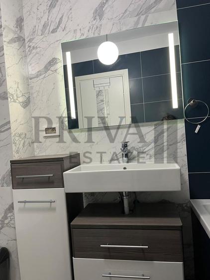 Apartament 3 camere, 65 mp, etaj 4, Campeador/Vox
