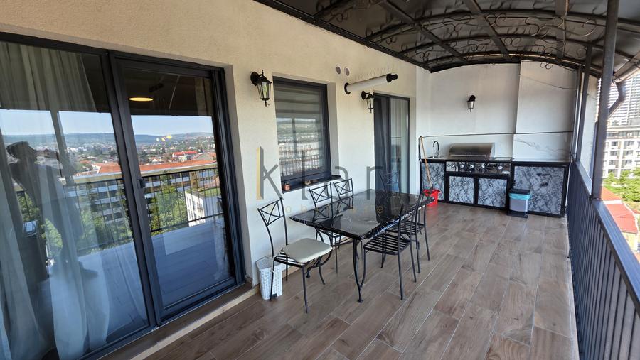 Apartament 3 camere LUX 76mp,balcon,parcare,Centru, zona NTT