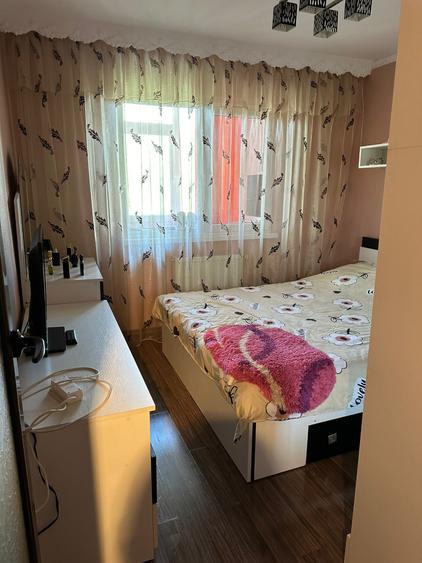 Apartament 3 camere Micro 38 Y-uri