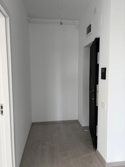 Apartament 2 camere,finalizat,mutare imediata,centrala proprie,vedere catre Lac