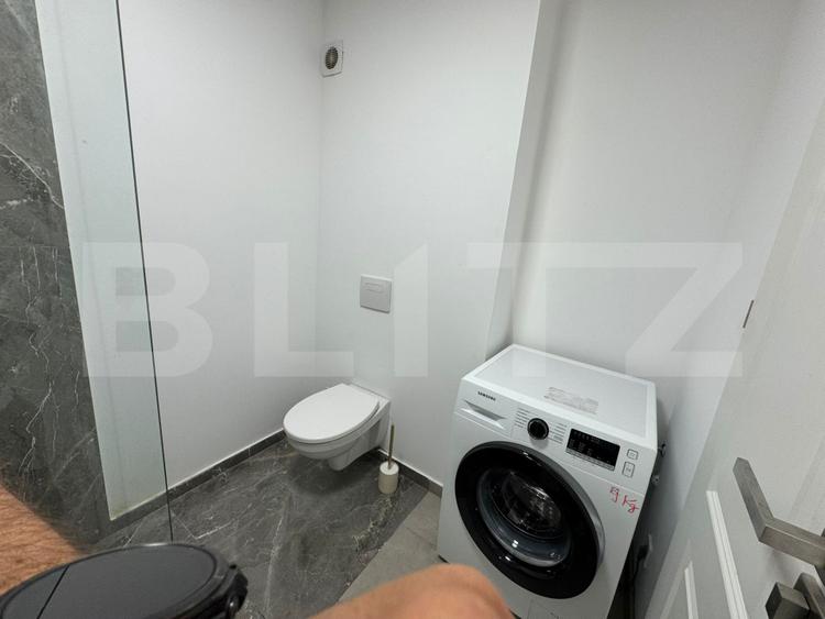 Studio, 39 mp, incalzire in pardoseala, zona Rovine