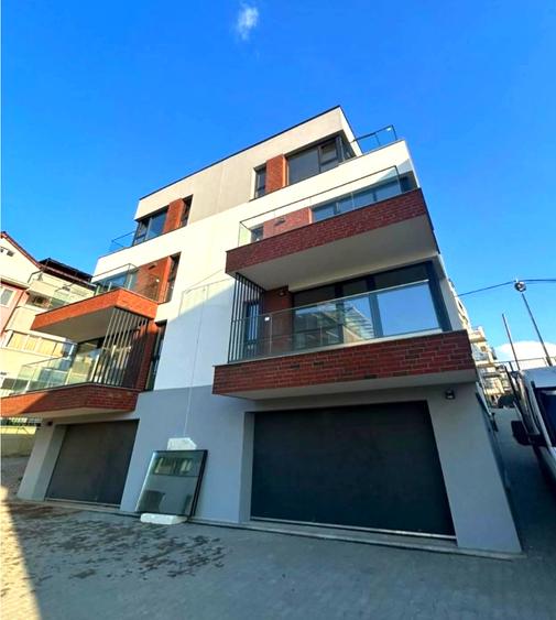 Duplex premium în Andrei Mureșanu, 143 mp utili, garaj dublu