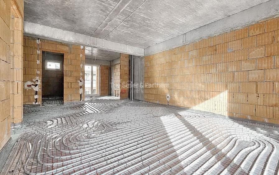 Zona Linistita Acces Facil - 32