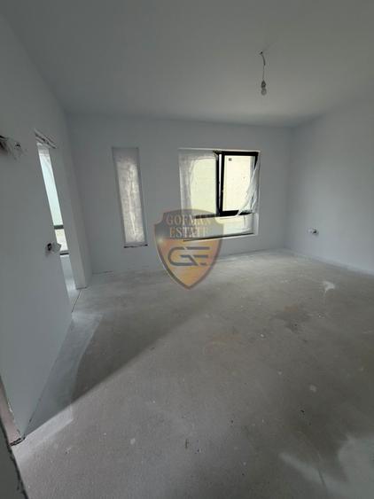 Casa de vanzare , 157 mp , Tomis Plus, terasa 15 mp, 2 locuri de parcare, teren