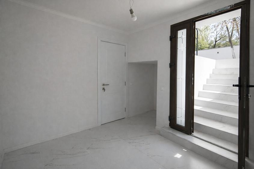 De vânzare casă individuală renovată | Curte proprie | Zona Abator