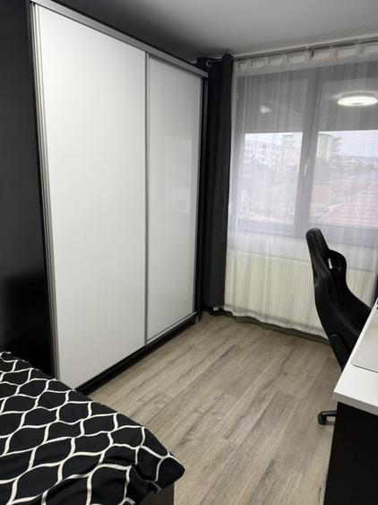 Apartament 3 camere, 54.09 mp, zona Valea Rosie