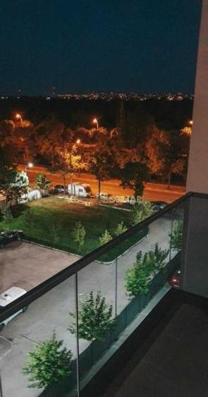 2 Camere de inchiriat | Unirii | Metrou | Centrala | Parcare Subterana