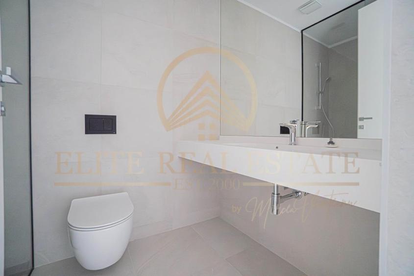 Stațiunea Mamaia - Vânzare apartament cu 2 camere, 2 bai si terasa.