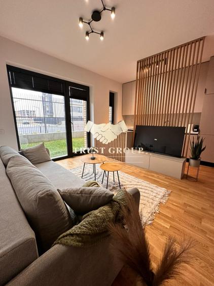 Studio Avalon Estate | Gradina Proprie 35 mp |