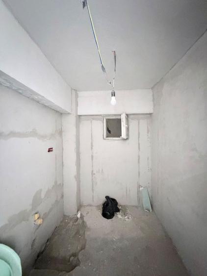 APARTAMENT SPATIOS CU VEDERE PE 2 PARTI