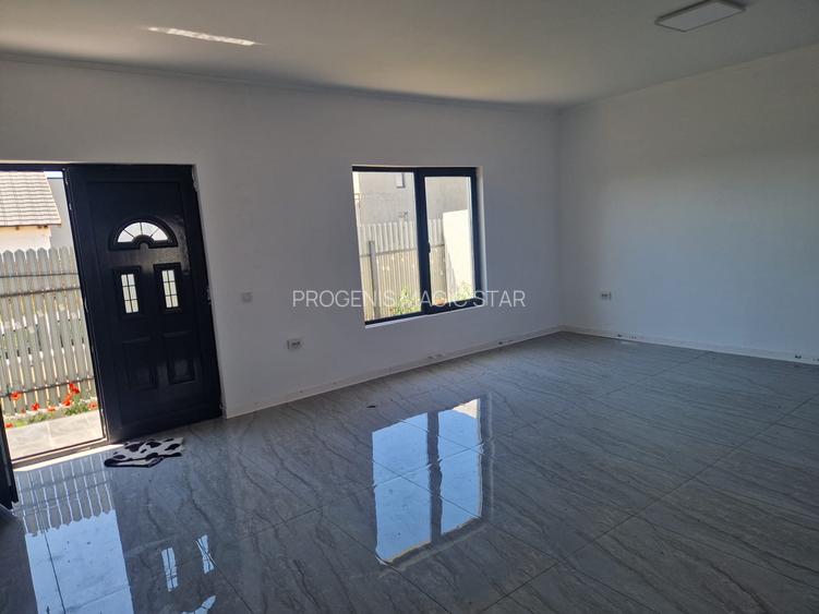 Agenție imobiliară vindem casă la sol în Năvodari - 6