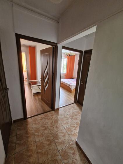 Ap 3 camere zona Vitan Dristor. 2 bai. Decomandat. Locatie exacta pe Map