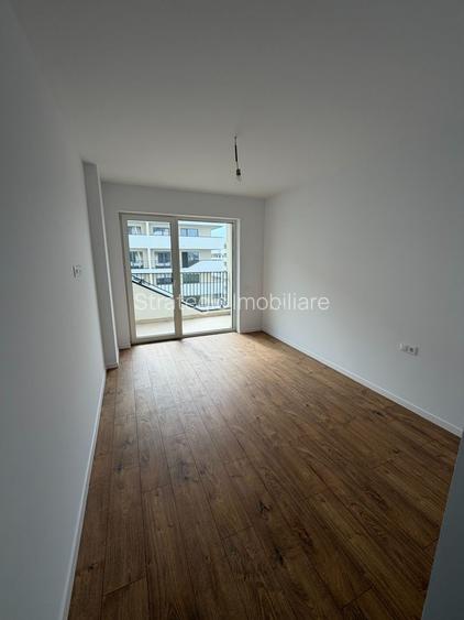 Apartament două camere, finisat nou, zona Eroilor - 4