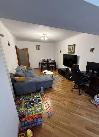 Apartament 3 Camere,Lacul Tei,bl.reabilitat,et.1/10,DECOMANDAT,Amenajat,centrala