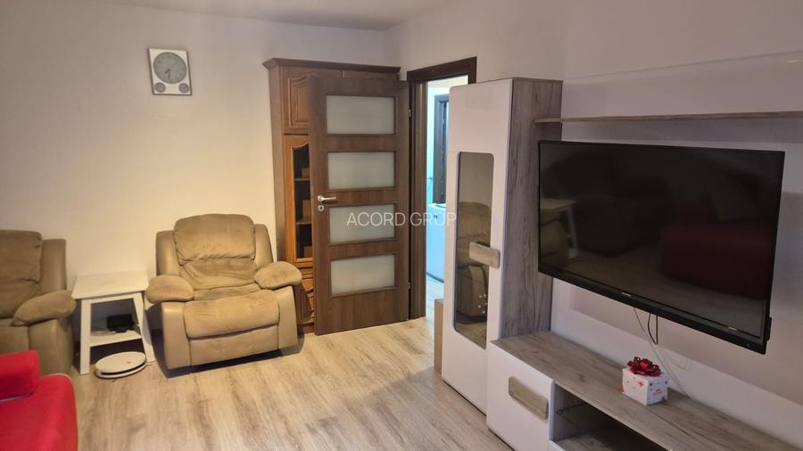 Închiriere apartament 3 camere – zona Brâncoveanu / Marie C