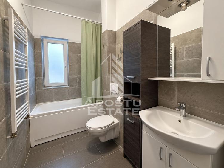Apartament 2 camere de vanzare, loc de parcare in CF, mobilat, Giroc