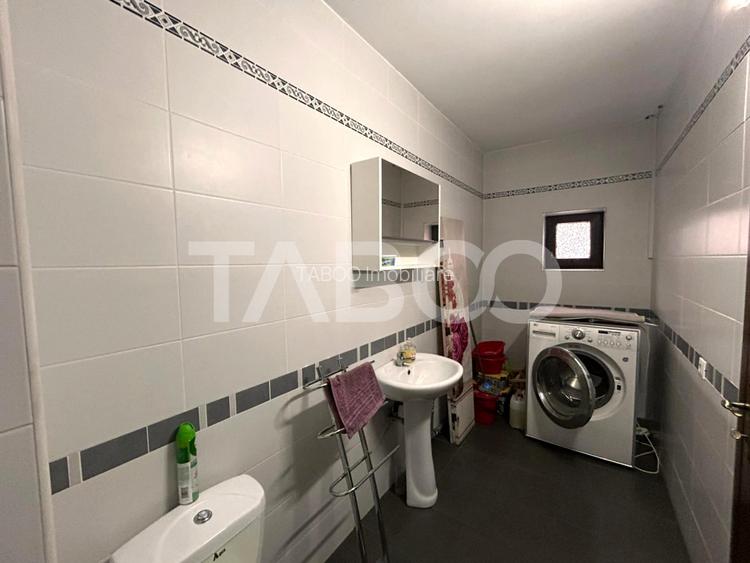 Casa de vanzare cu 5 camere garaj incalzit 2 bai in zona Tilisca Sibiu - 16