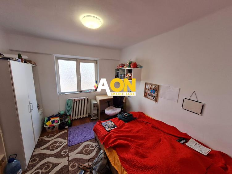 Apartament 4 Camere, 77 mp, Decomandat, Zona Cetate
