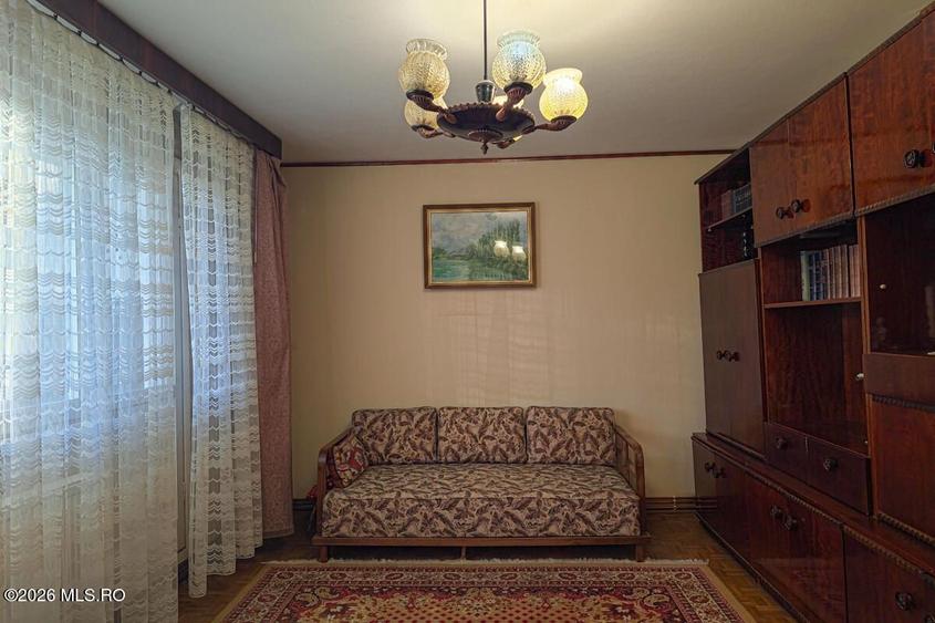 Circumvalatiunii - Gheorghe Lazar - 4 Camere, Etaj 3, 2 Bai, Centrala
