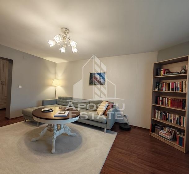 Casa individuala de vanzare cu 11 camere, an 2000, Lipovei, Timisoara