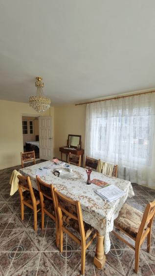 Casă în Chiojdu, Buzău – Plaiul Bâscilor Ideală pentru Pensiune, Casa de vacanta