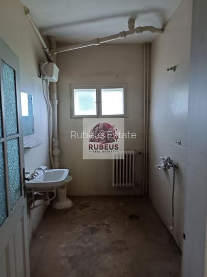 Casă solidă în Orșova, S+P+E, 220 mp, teren 284 mp - 7