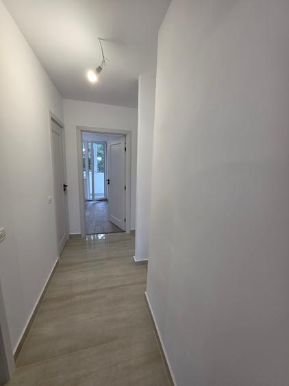 Baba Novac,1 0 minute metrou Dristor sau Piata Muncii, Sectia 12, 2 balcoane
