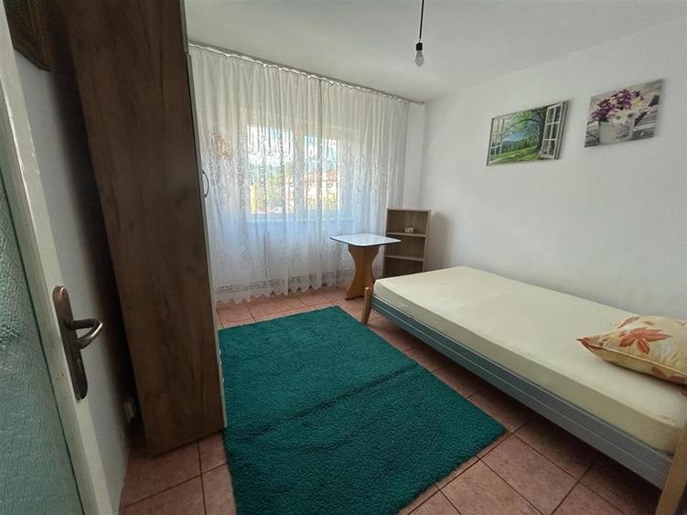 Apartament 2 camere, decomandat, mobilat si utilat modest, Gemenii