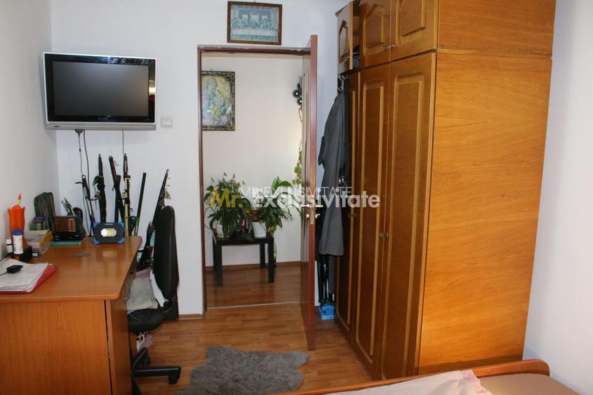Apartament cu 3 camere decomandat, 71 mp – zona 9 Mai