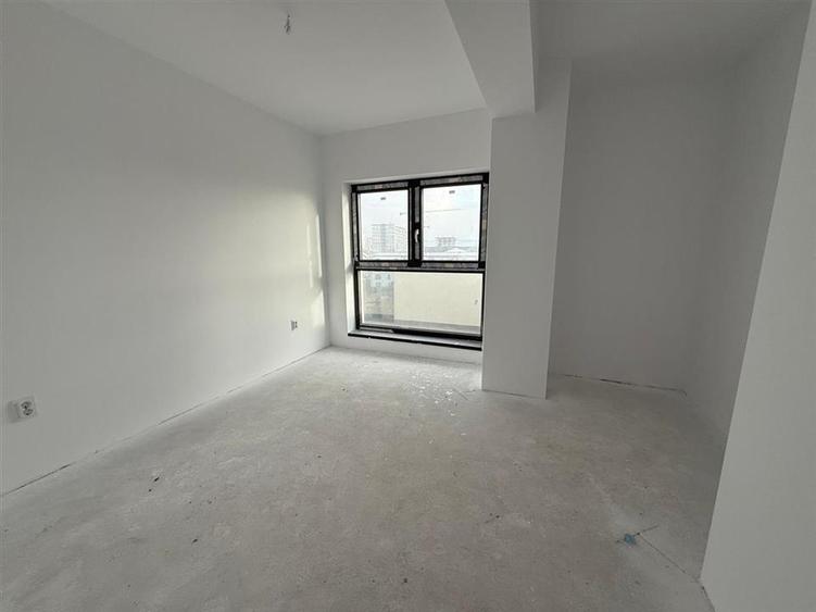 Apartament INTABULAT 3 camere cu balcon si parcare pe Doamna Stanca