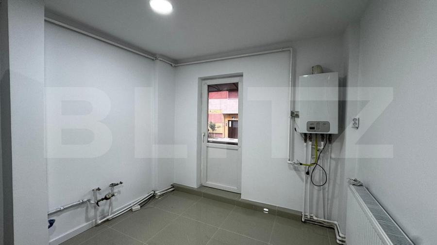 Apartament 2 camere, decomandat, 52 mp, zona Piata Cetate