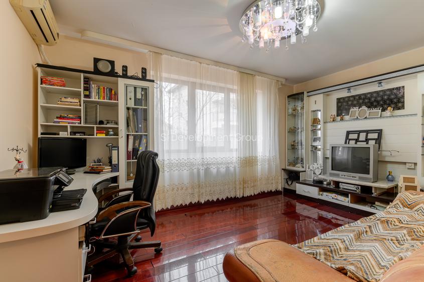 Vilă spațioasă S+P+1+M | 306 mp utili | Sector 3 – Trapezului | 9 camere | 4 Bai - 26