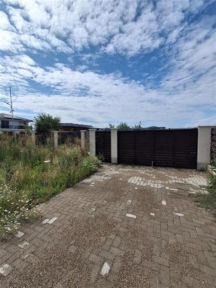 CASA P+ 1E si TEREN 400 MP DE VANZARE IN ANDRASESTI