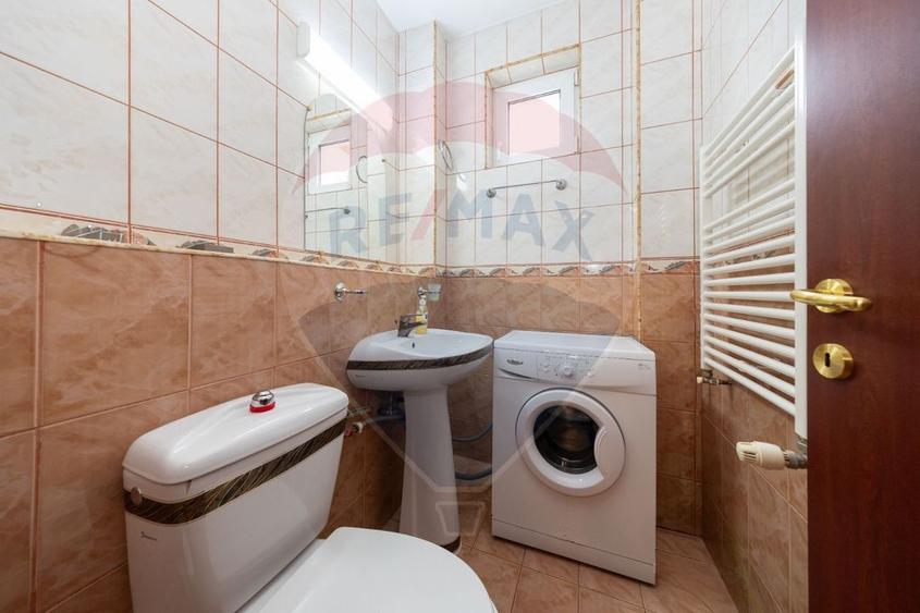 Oportunitate de investitie ! Apartament cu 3 camere in Poiana Brasov
