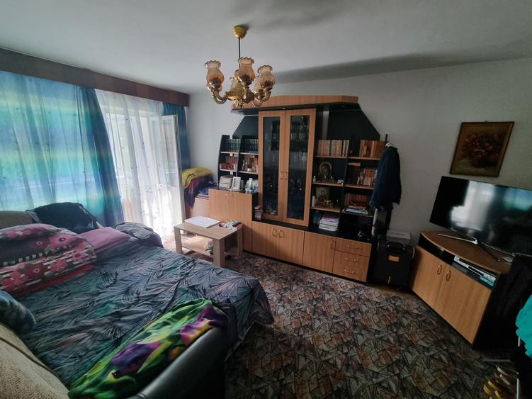 Apartament 2 camere, etaj 1, zona Bulevard, Mobilat și utilat