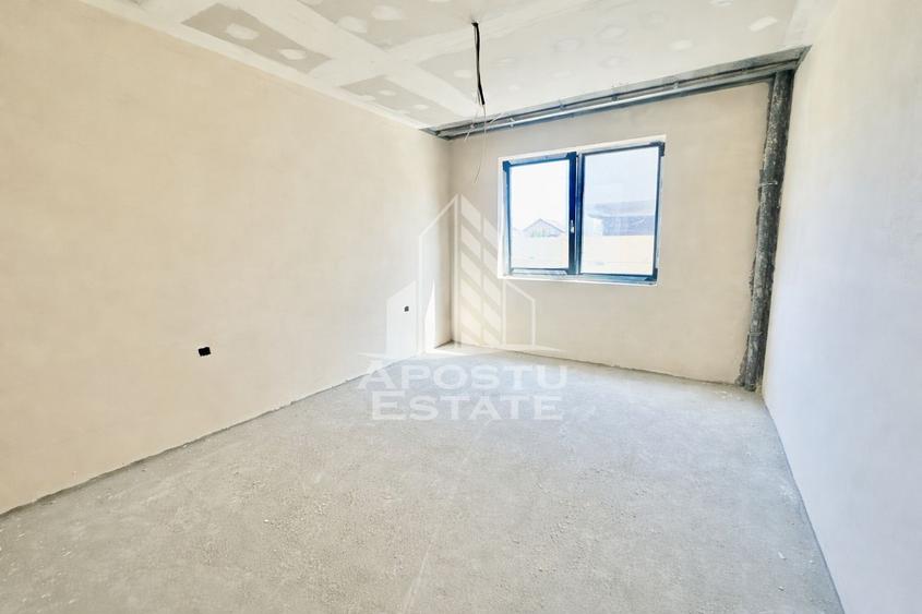Apartament cu 2 camere, gradina, bucatarie inchisa, in Giroc