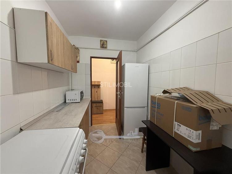 3 CAM GALATA  ET 3 MOBILAT UTILAT LIBER - 33