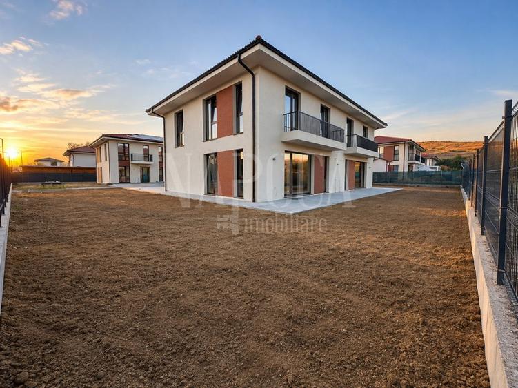 Casa 4 camere de vanzare in Chinteni
