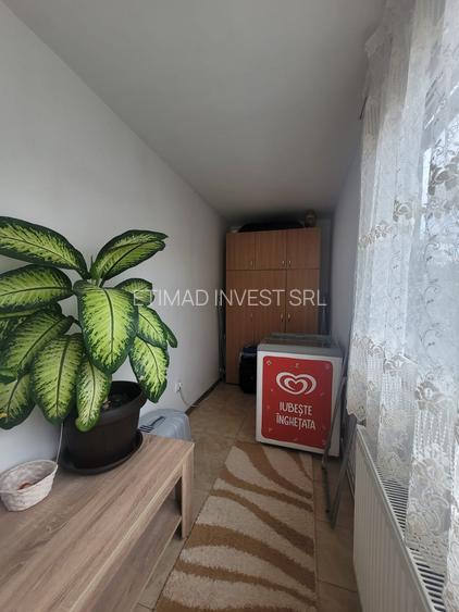 Valu lui Traian -casa 3 camere cu teren 300 mp -gaze la poarta  72500 euro - 27